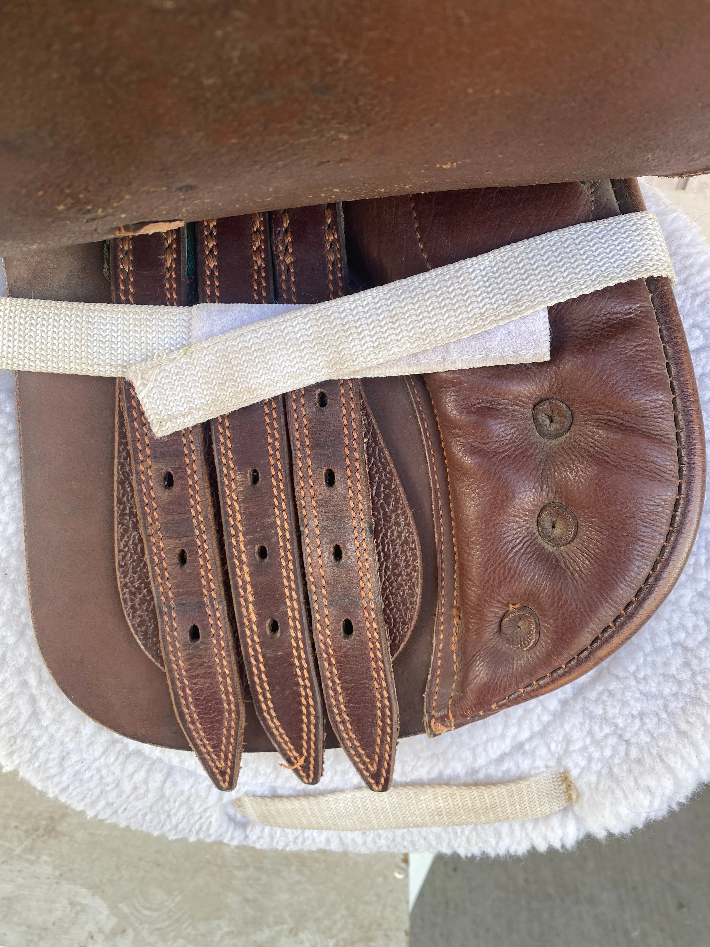 15” Childs Close Contact Jump Saddle