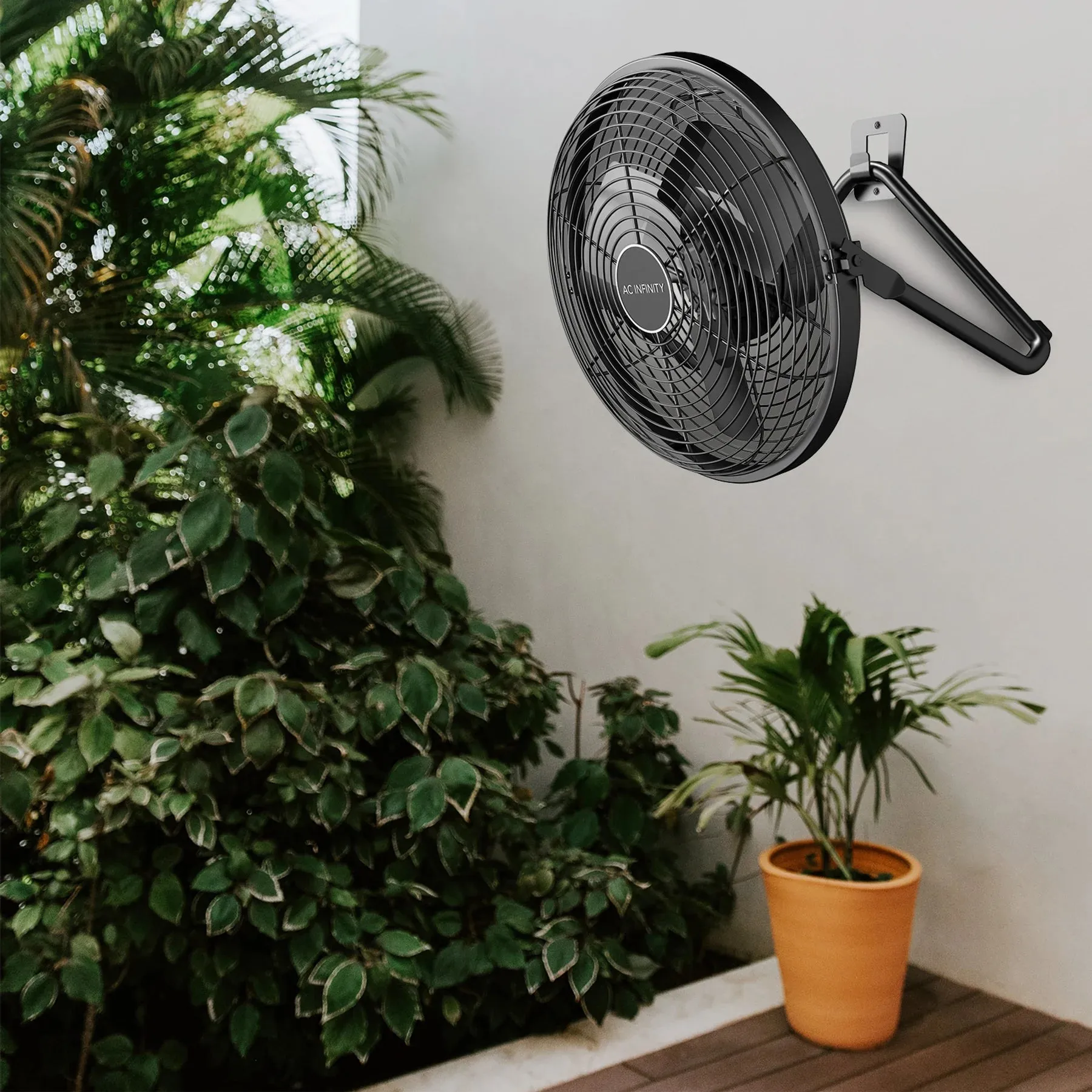 Cloudlift S14  Floor & Wall Fan With Wireless Controller