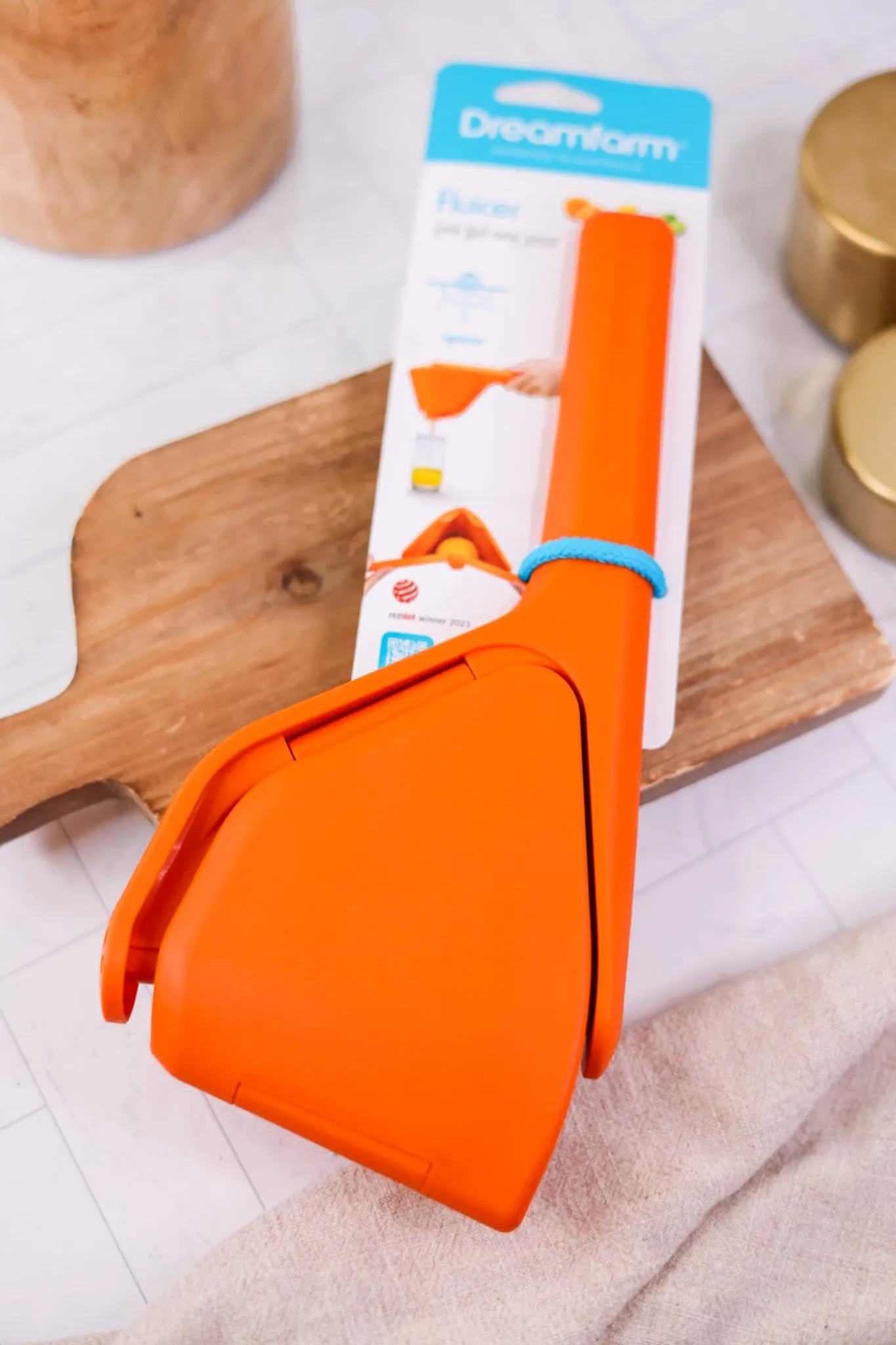 Fold-Flat Easy Orange Juicer