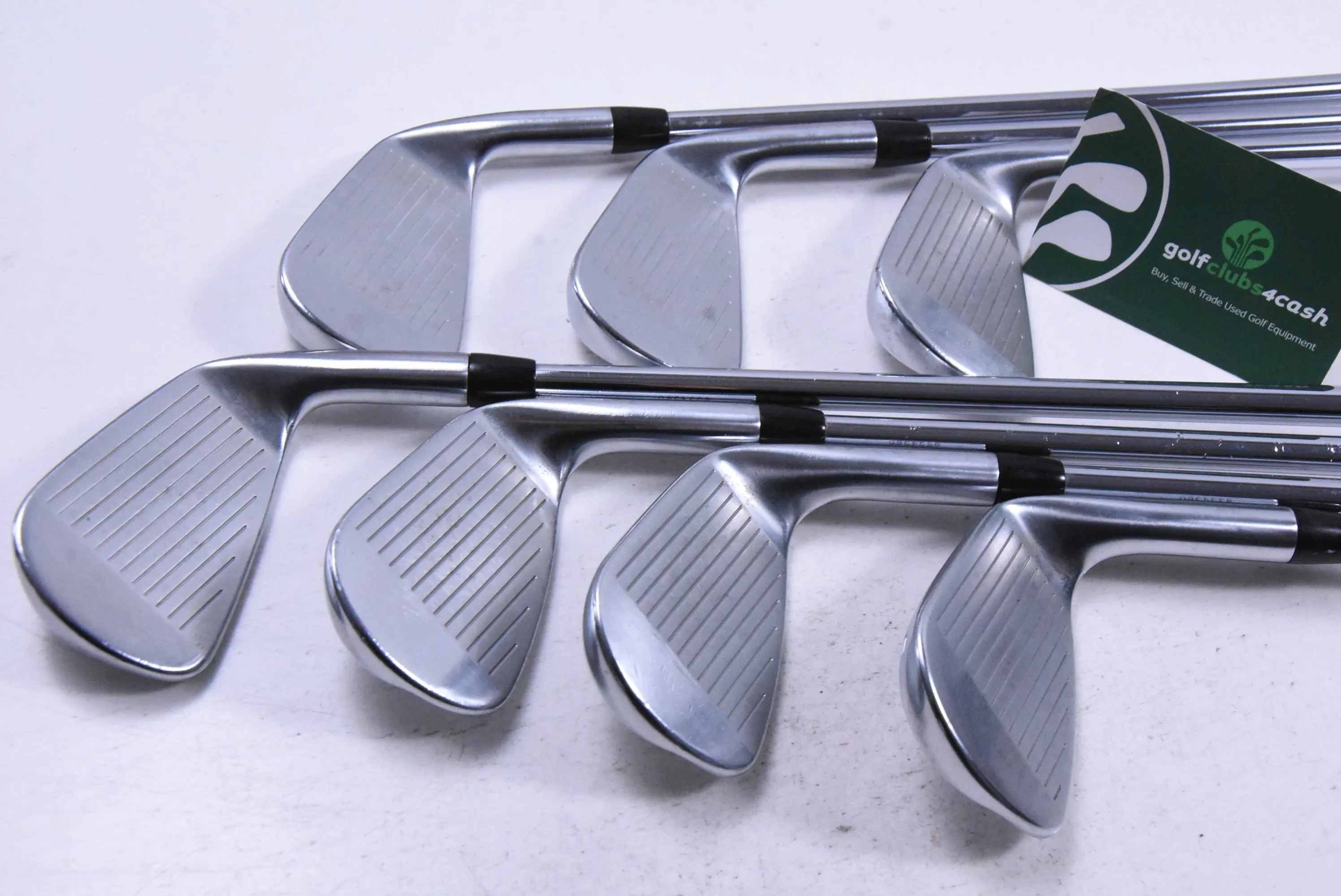 Left Hand Titleist 620 CB/MB Combo Irons / 4-PW / X-Flex Project X LZ 125 Shafts