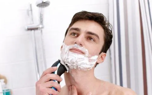 Philips Aquatouch AT890/16 Electric Shaver